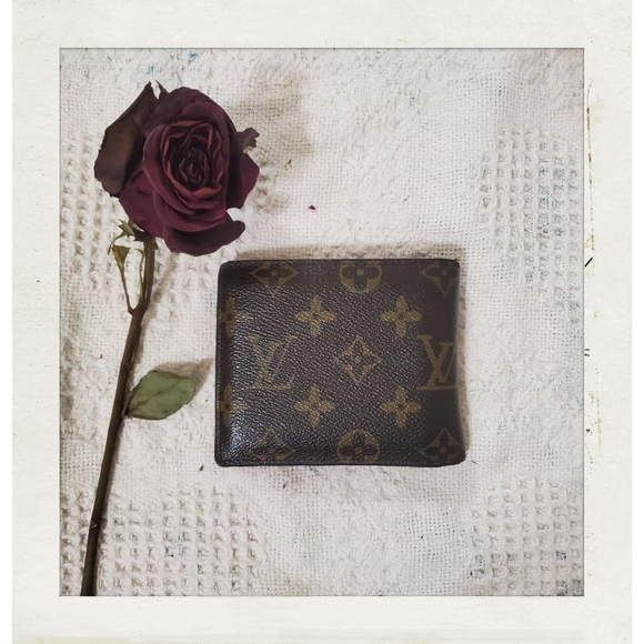 Louis Vuitton | LV Vintage Brown Mens Distressed Bi-fold Wallet - Picture 2 of 4